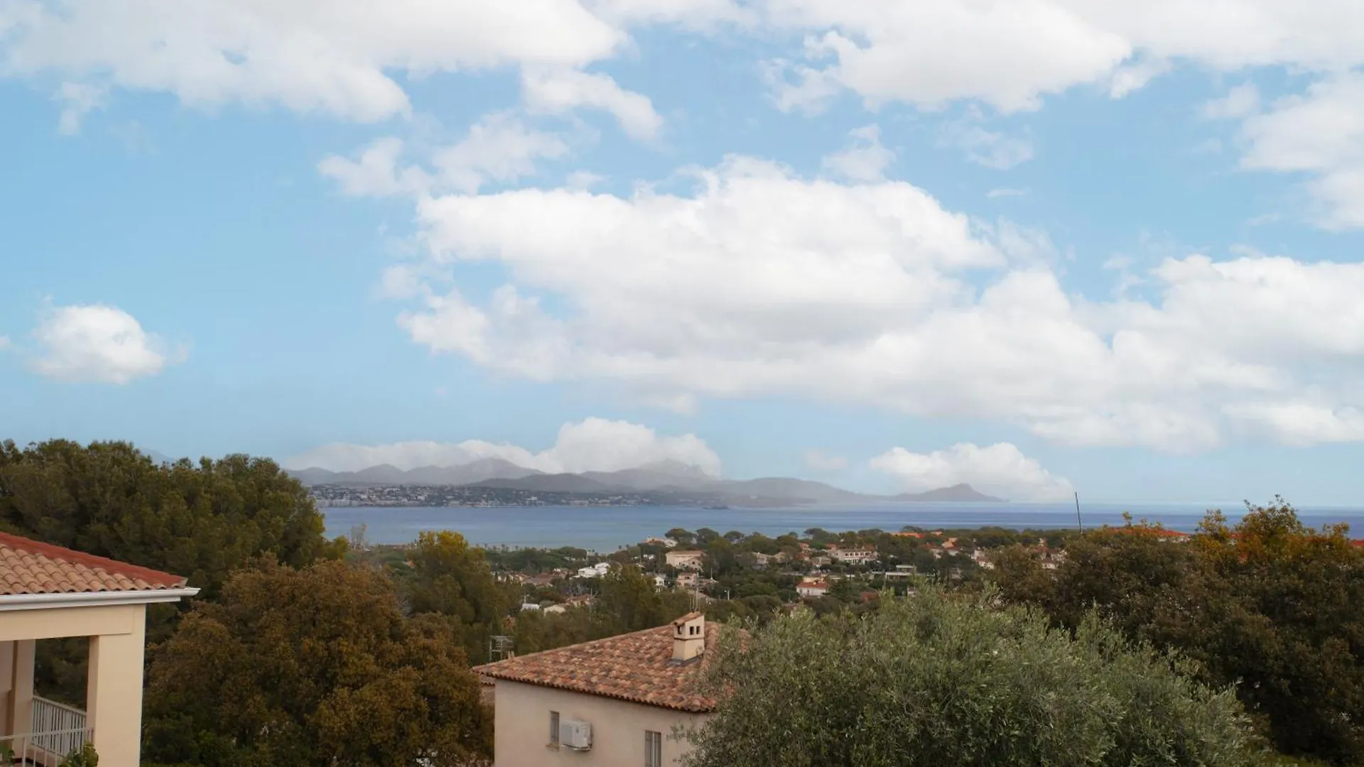 Villa Le 139 Frejus 0*,